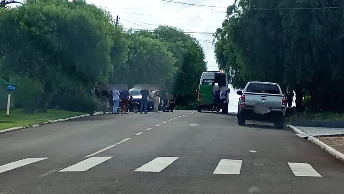 Motociclista sofre fraturas após acidente no bairro Menino Deus em Catanduvas