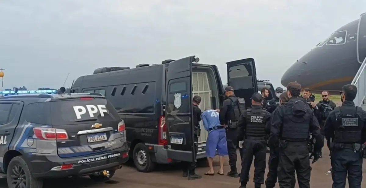 Vídeo: Polícia Penal Federal de Catanduvas realiza transferência de presos Vídeo: Polícia Penal Federal de Catanduvas realiza transferência de presos