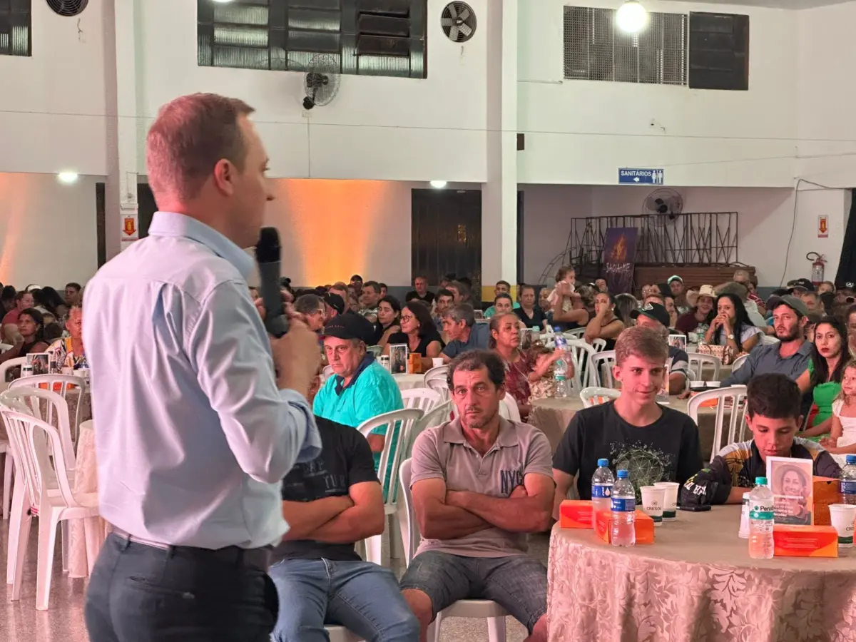 Cresol realiza distribuição de resultados aos seus cooperados