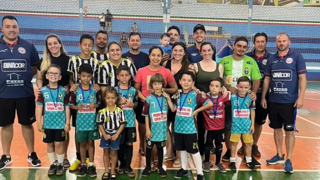 Torneio Interno de Futsal movimenta Catanduvas e reúne mais de 240 jovens atletas