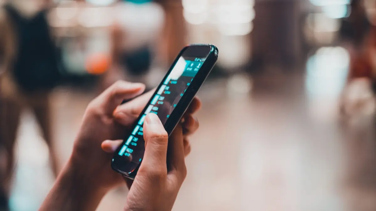 Chamadas indesejadas: Como reduzi-las e não cair em golpes