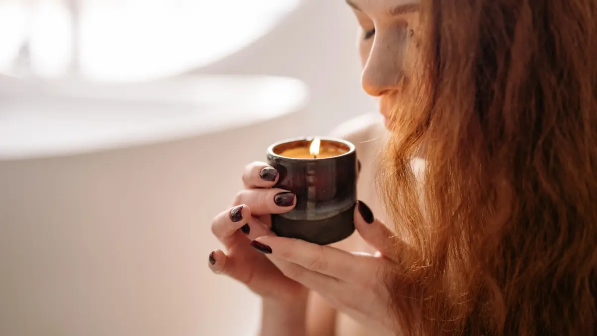 Porque é preciso ter cautela ao usar velas aromáticas dentro de casa Porque é preciso ter cautela ao usar velas aromáticas dentro de casa