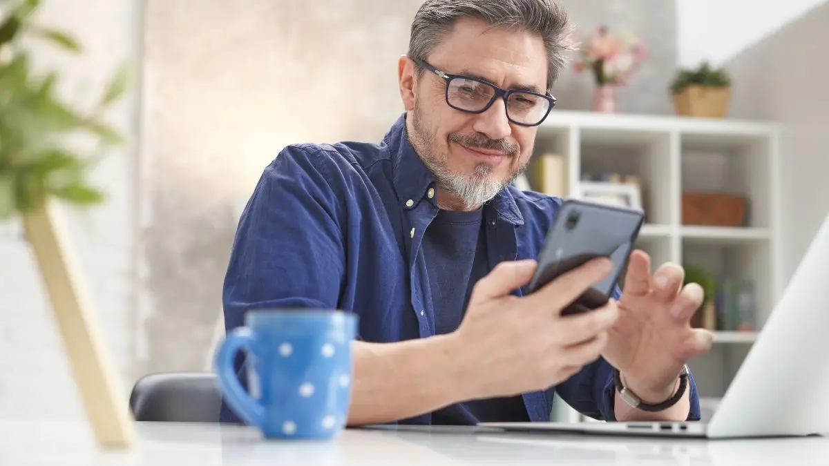 Profissionais com mais de 50 anos lideram nova onda de empreendedorismo por necessidade e experiência no Brasil Profissionais com mais de 50 anos lideram nova onda de empreendedorismo por necessidade e experiência no Brasil