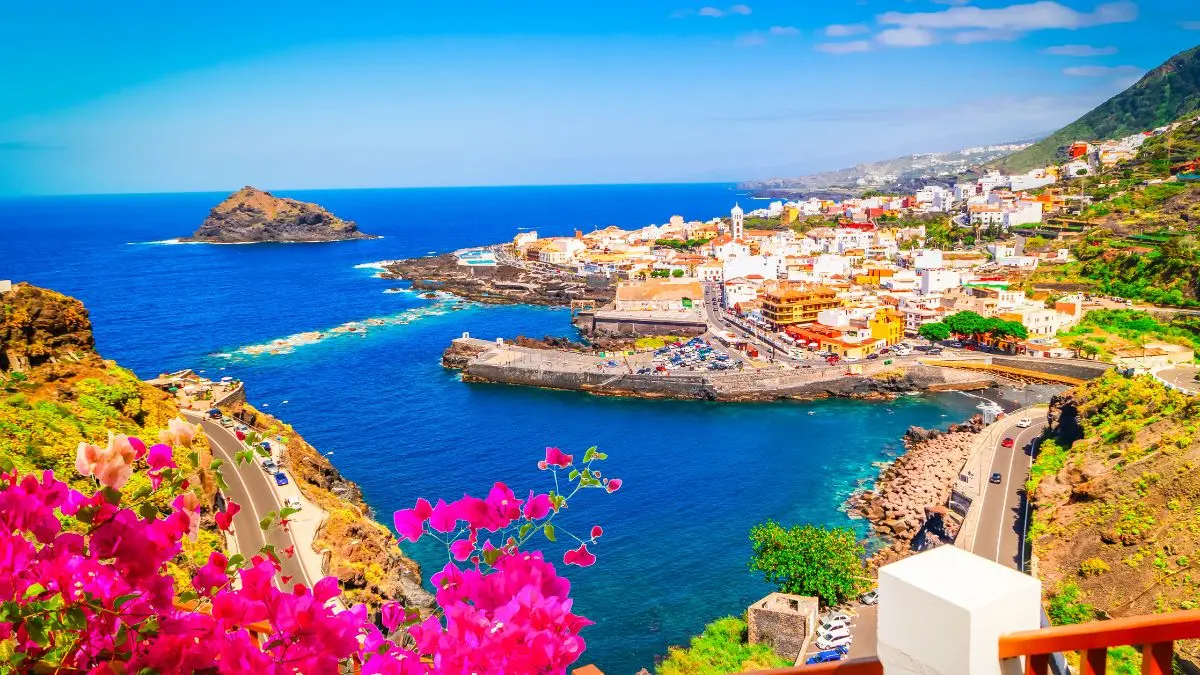 Ilhas Canárias registram recorde de visitantes e governo local amplia restrições ao turismo predatório em 2026 Ilhas Canárias registram recorde de visitantes e governo local amplia restrições ao turismo predatório em 2026