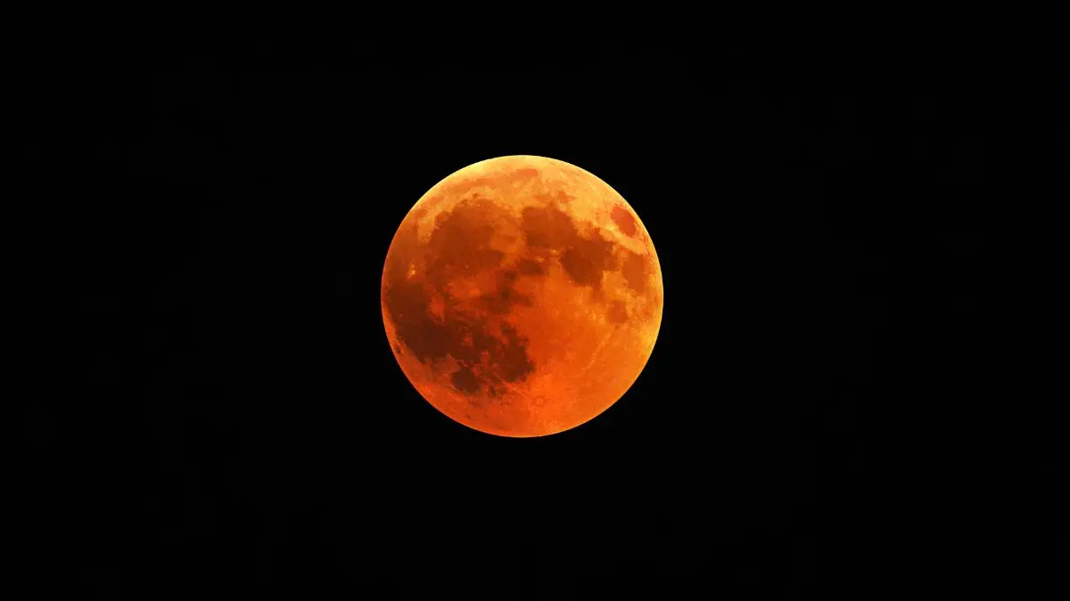 O céu vai ganhar tons de vermelho com a chegada da Lua de Sangue em março O céu vai ganhar tons de vermelho com a chegada da Lua de Sangue em março