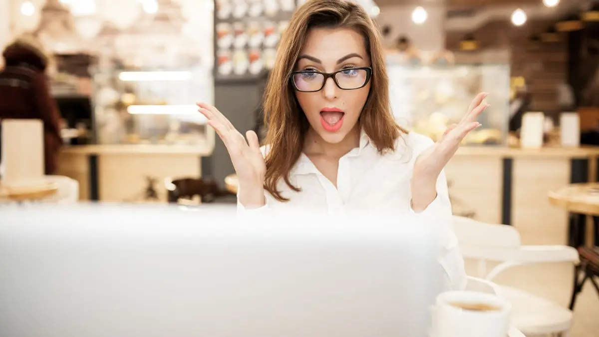 O perigo das lojas virtuais que parecem reais mas somem com seu dinheiro O perigo das lojas virtuais que parecem reais mas somem com seu dinheiro