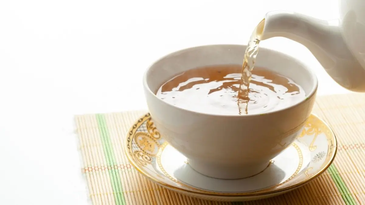 Chá de louro ajuda a controlar o açúcar no sangue e combate inflamações Chá de louro ajuda a controlar o açúcar no sangue e combate inflamações