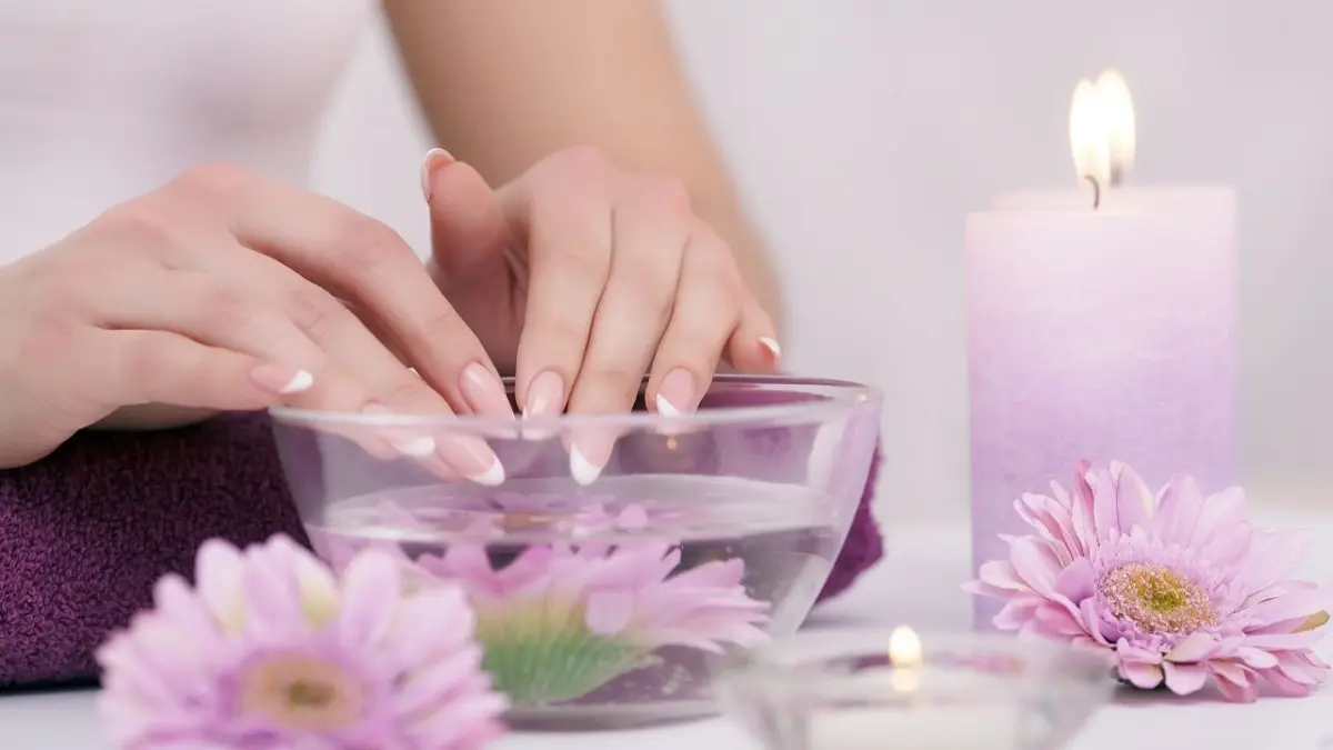 Por que você deve observar suas unhas todos os dias com atenção